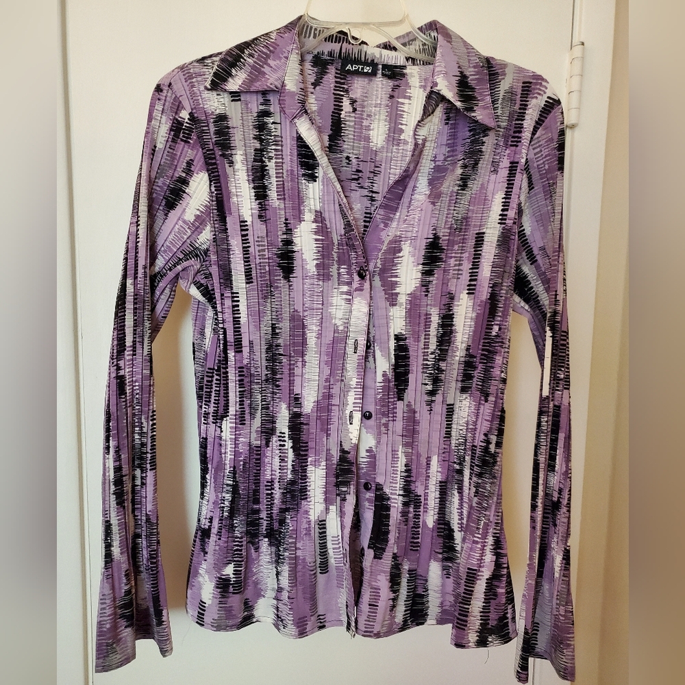 Women's long sleeve button down blouse